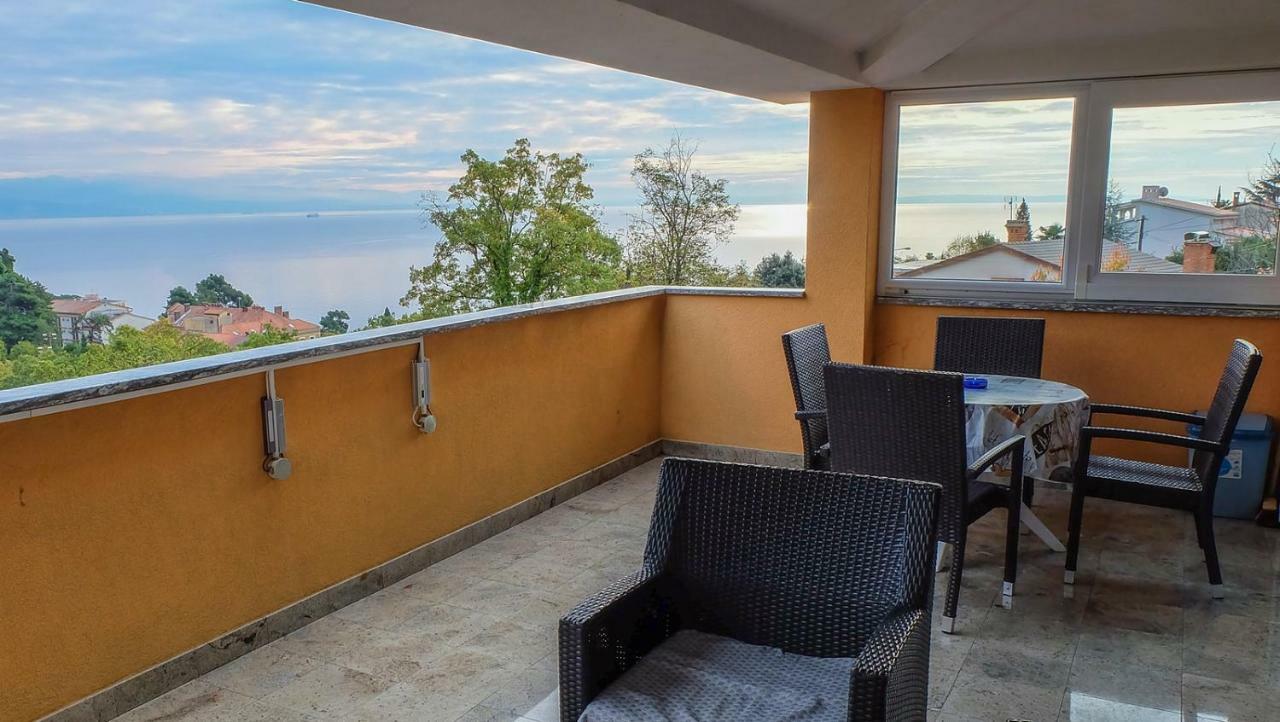 Apartment Elza Opatija Eksteriør bilde